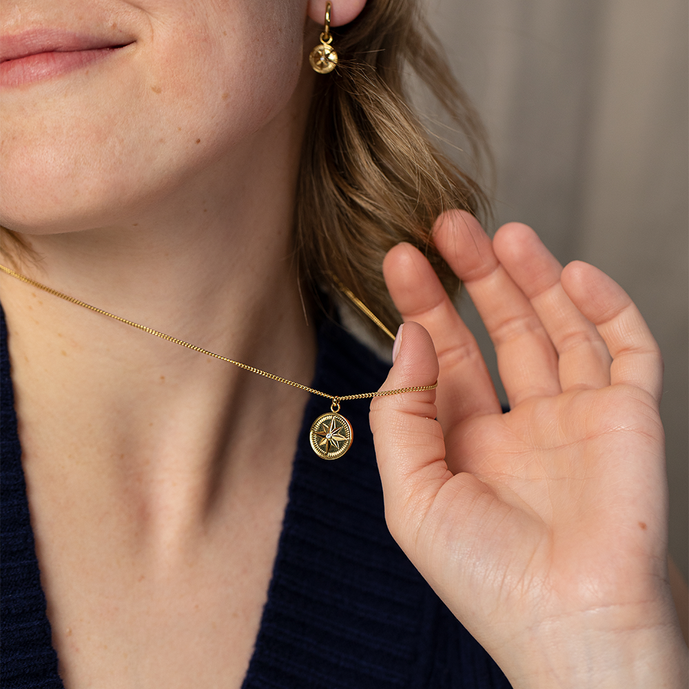 Wind sales rose necklace