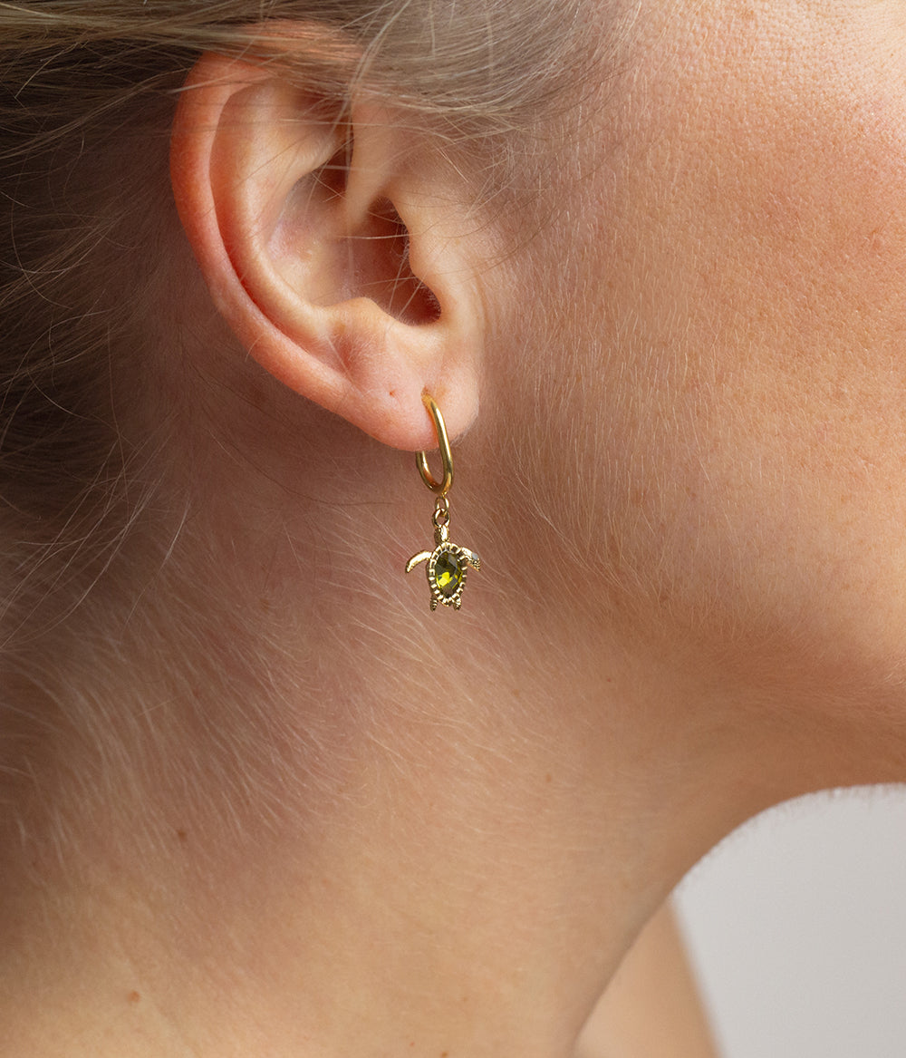 Turtle Hoops Ohrring Gold