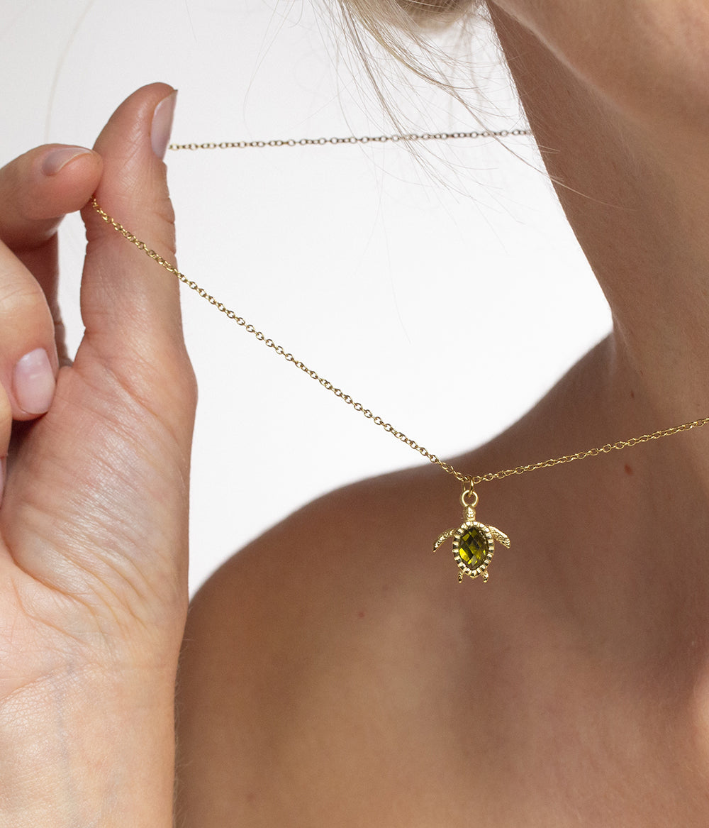 Turtle Mono Collier Or