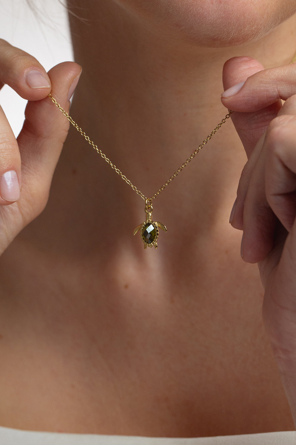 Turtle Mono Collier Or