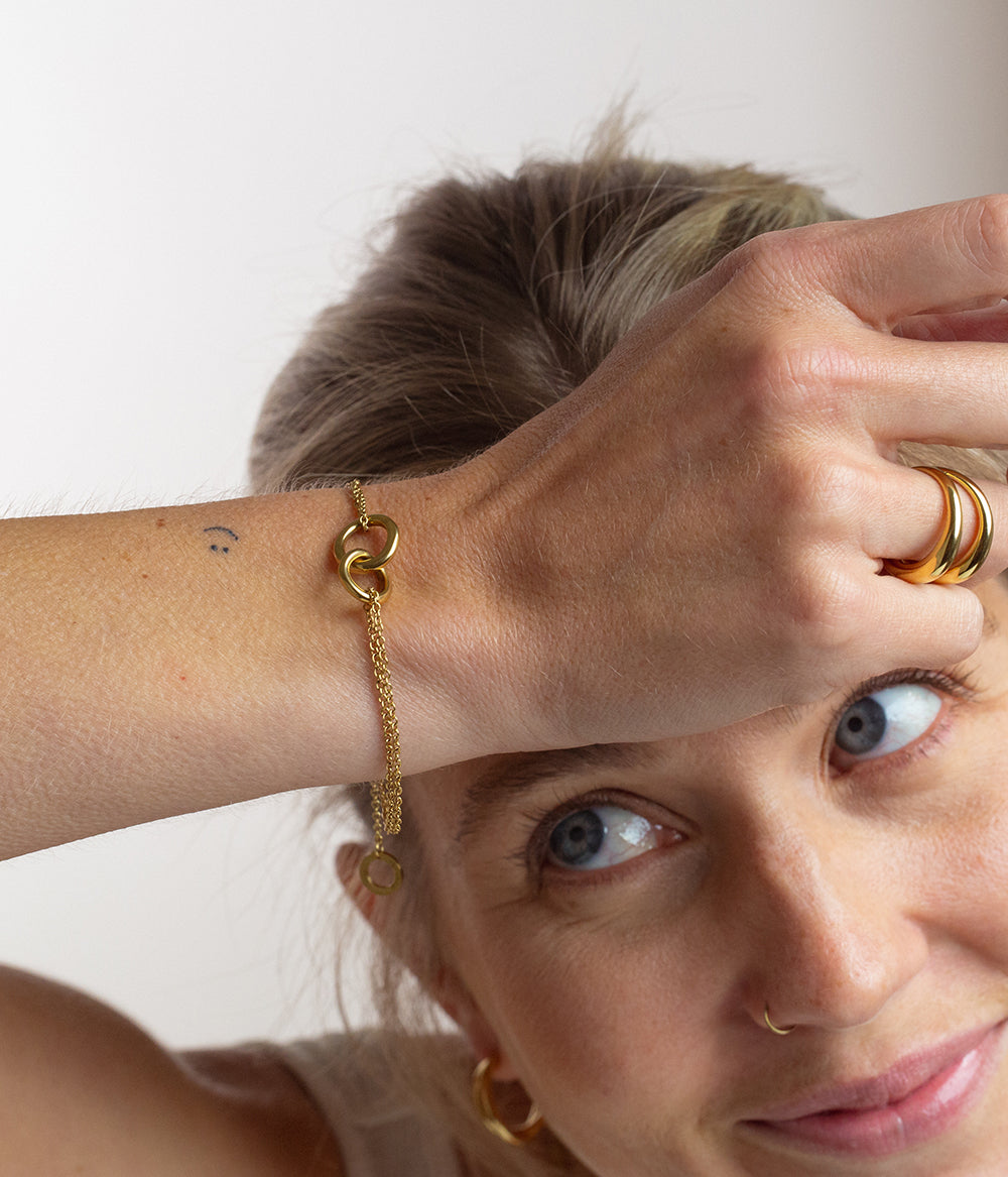 Waves bracelet gold