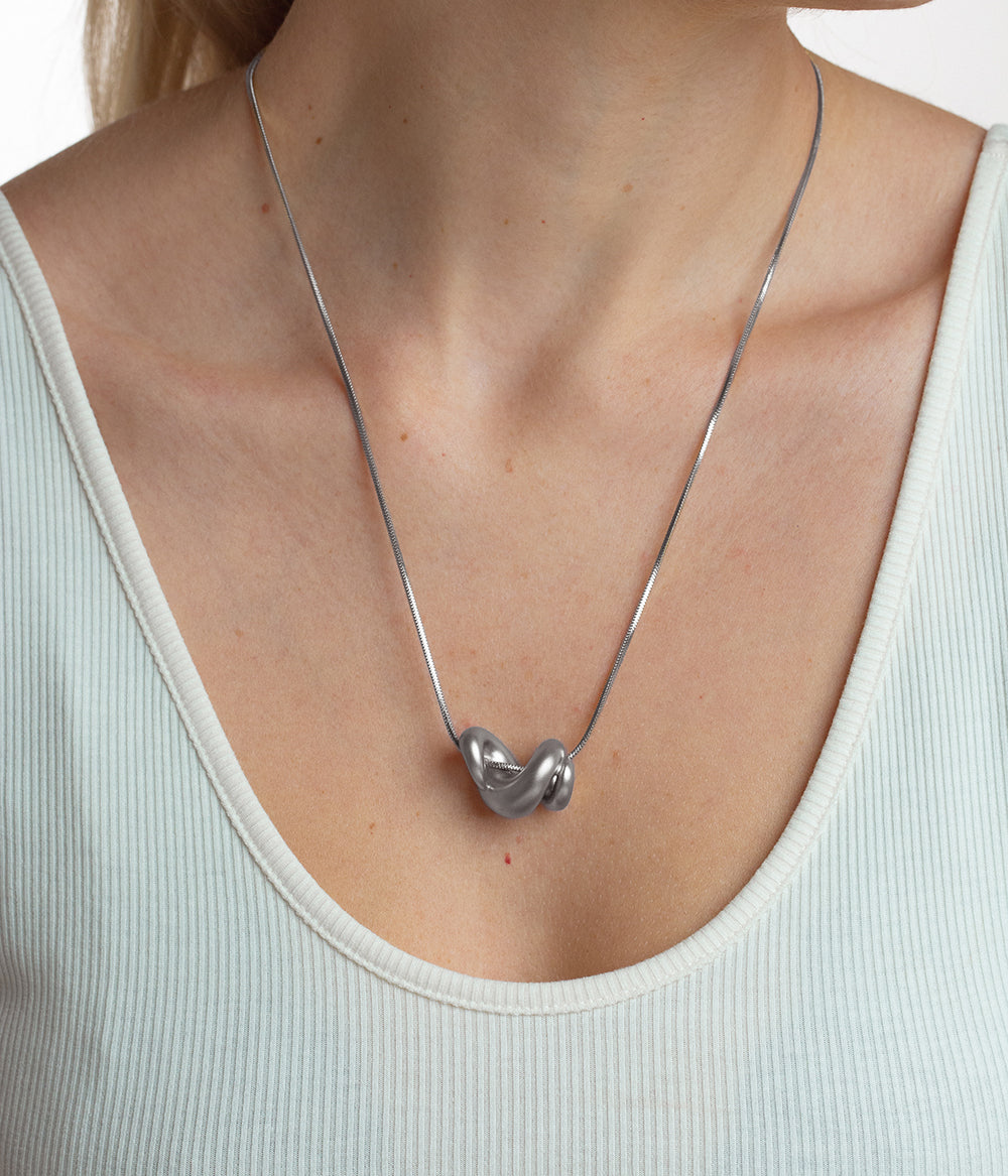 Waves Motion Necklace Silver