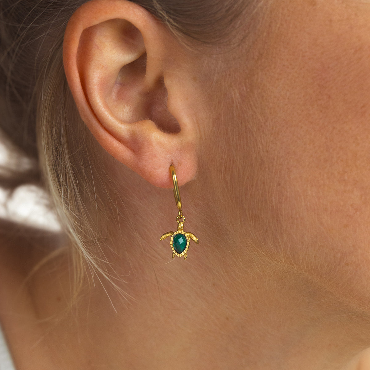 Turtle Hoops Ohrring Aquamarine Gold