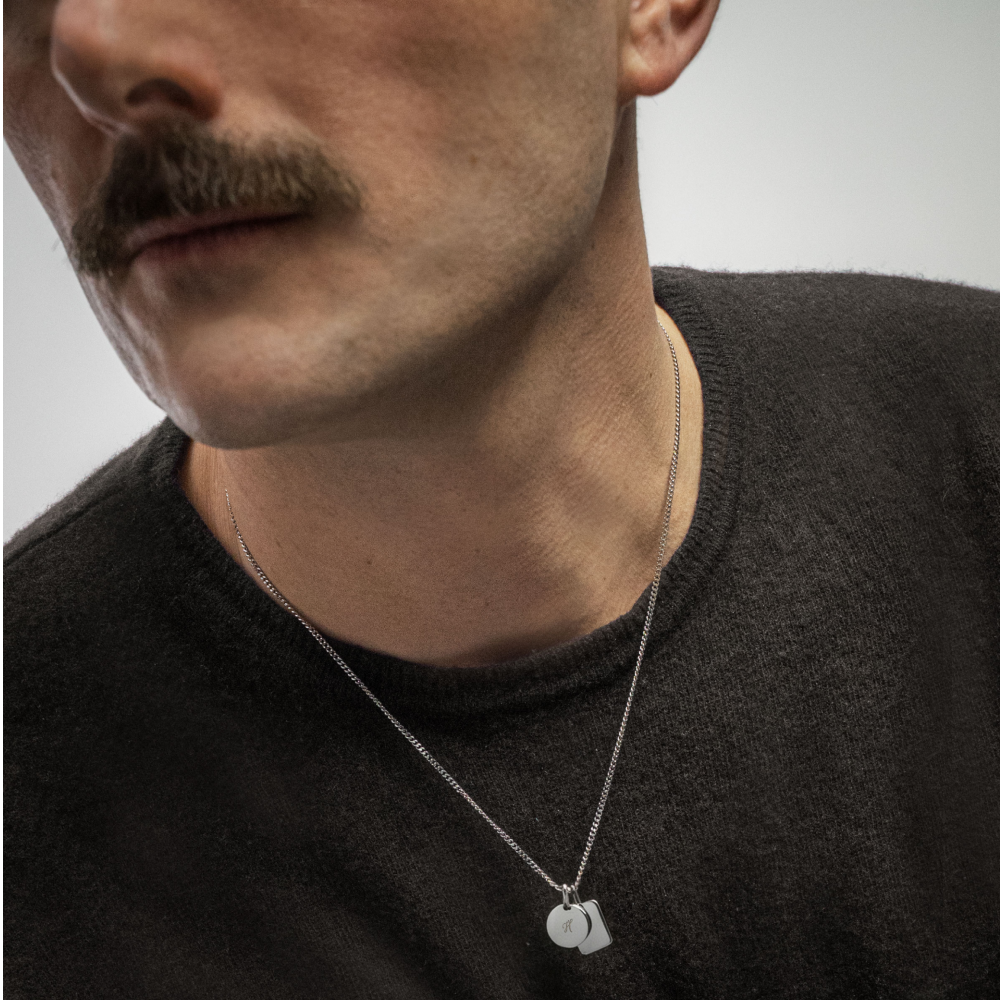 Set Engravable Round Pendant und Men's Essential Halskette Silber