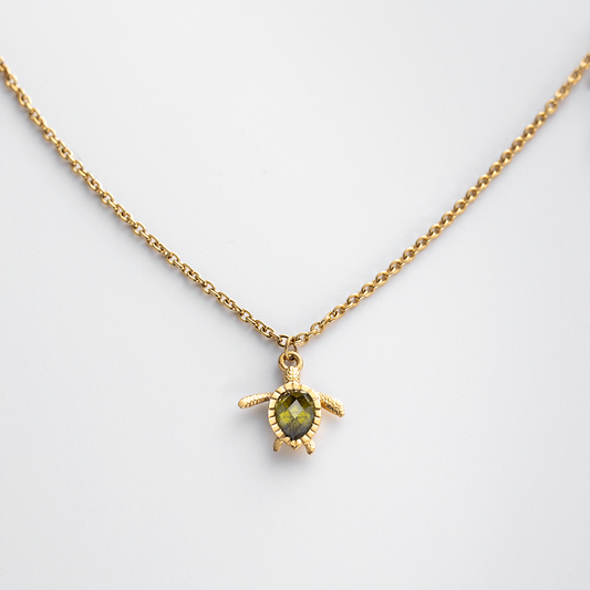 Turtle Mono Necklace Gold
