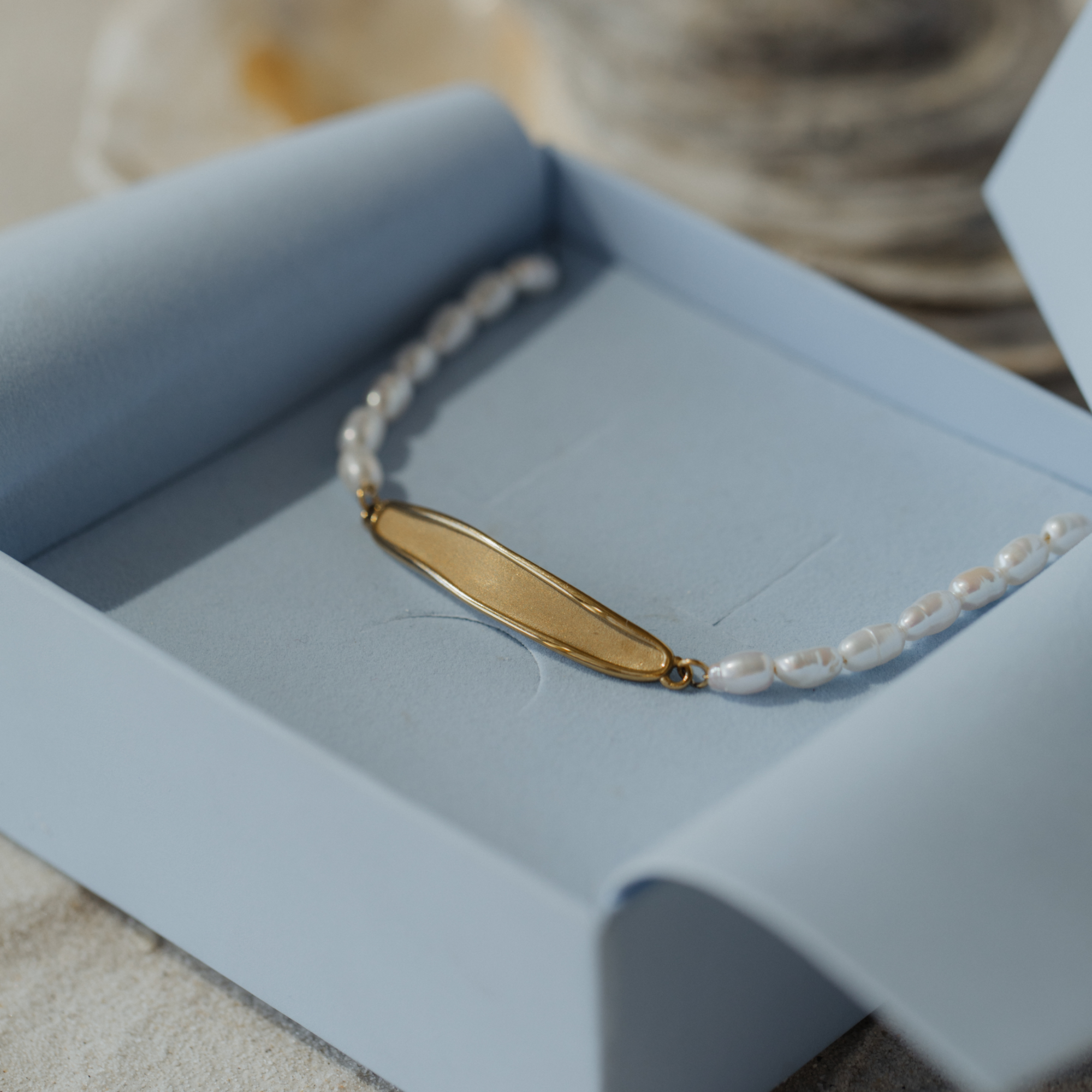 Engravable Plate Pearl Armkette Gold