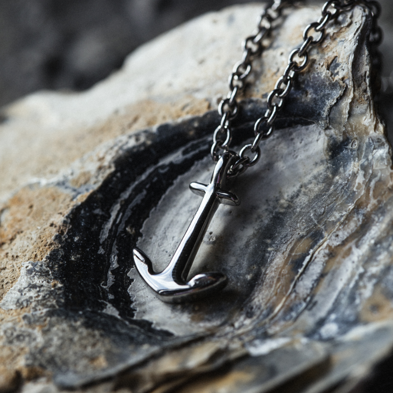 Collier Chaîne Avec Pendentif Ancre Marine Argenté - Vintage, Occasion, Bijou élégant Et Maritime