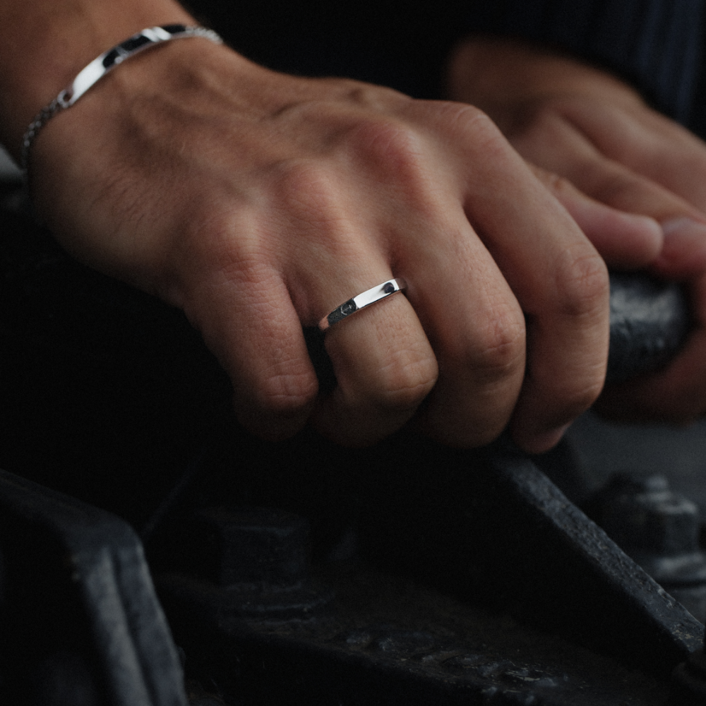 Men's Slim Signet Ring Silber