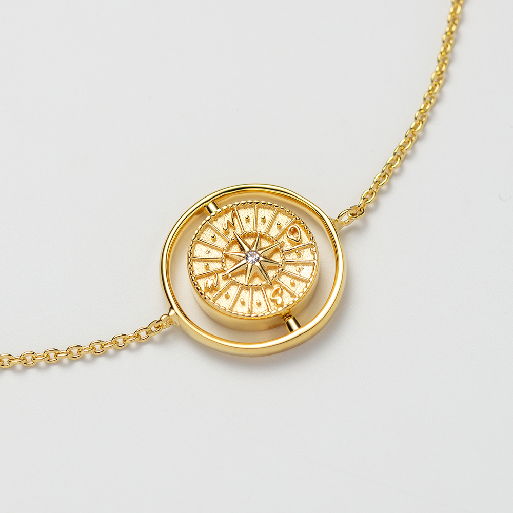 Windrose Twister Armkette Gold