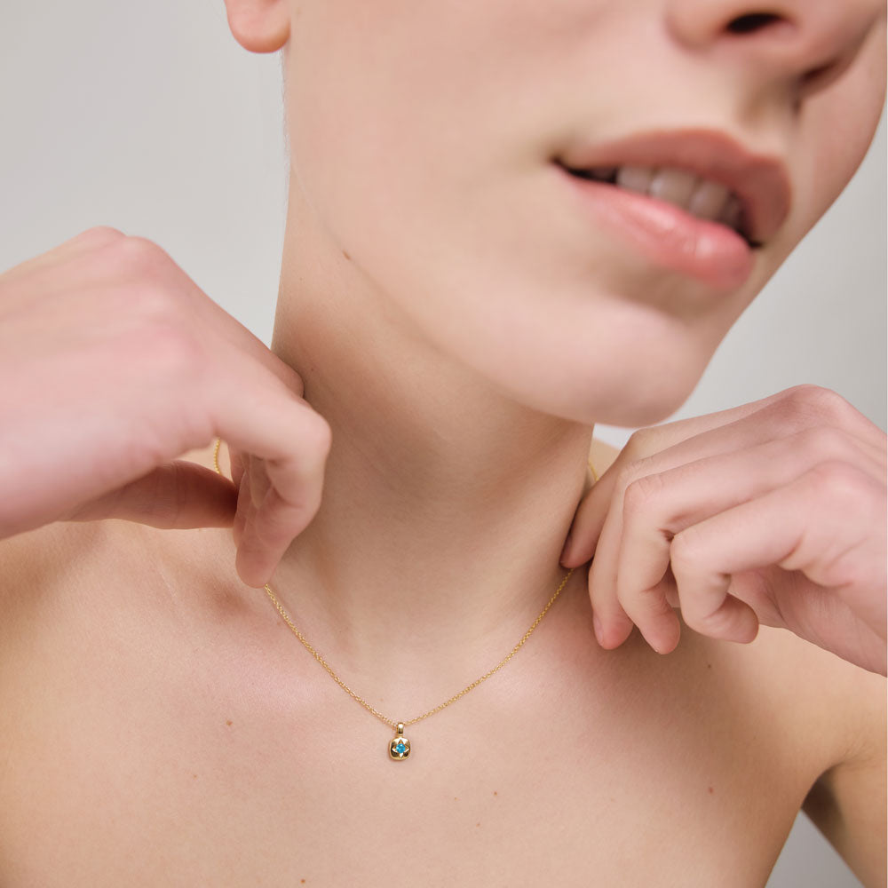 Birthstone Charm December Gold