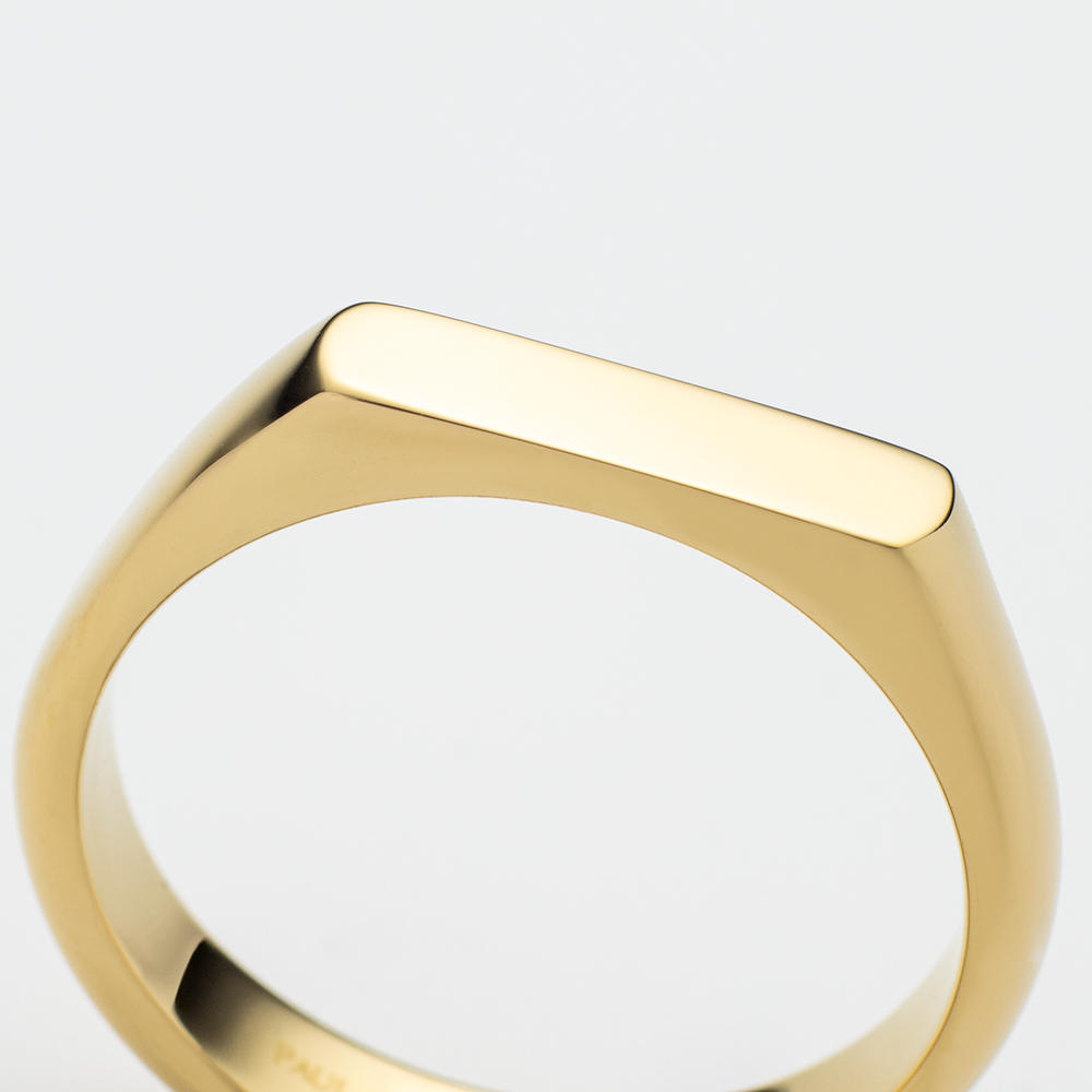 Engravable Slim Signet Ring Gold