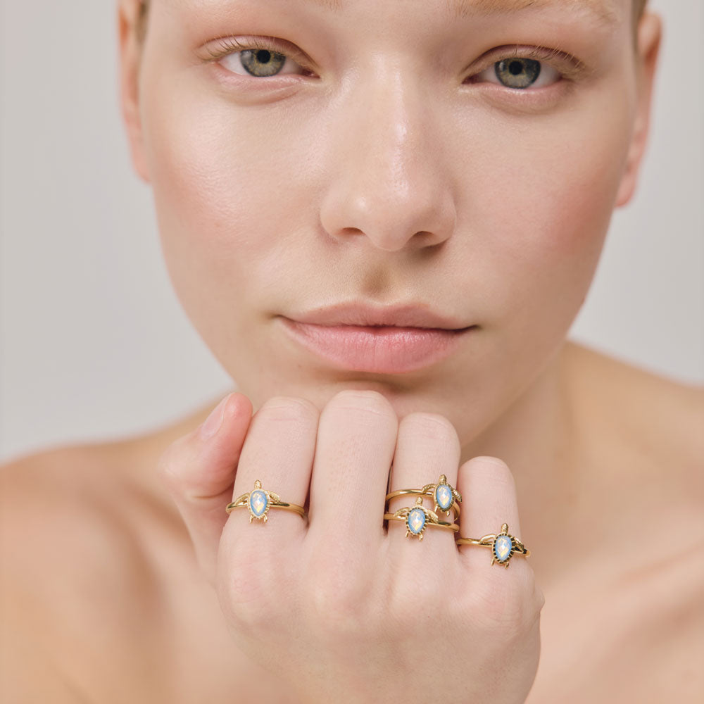 Turtle Ring White Breeze Gold