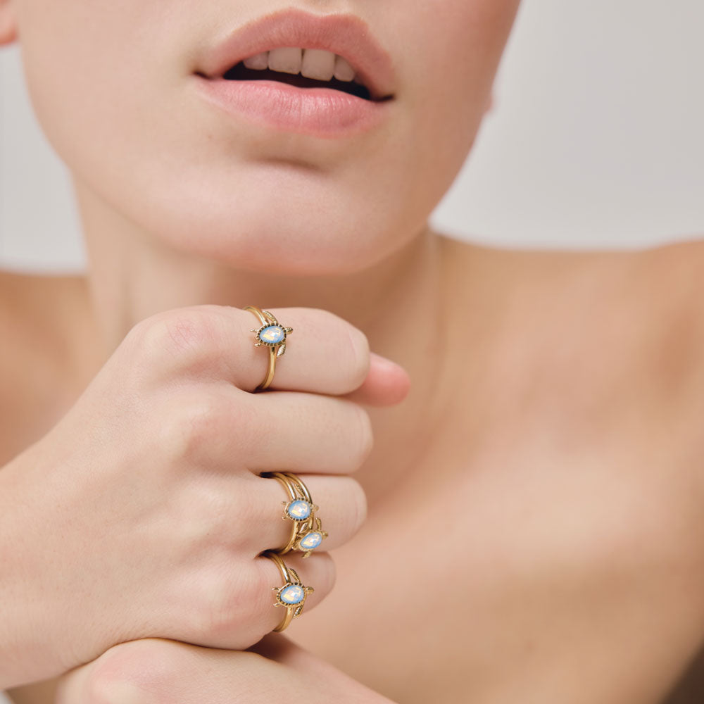 Turtle Ring White Breeze Gold