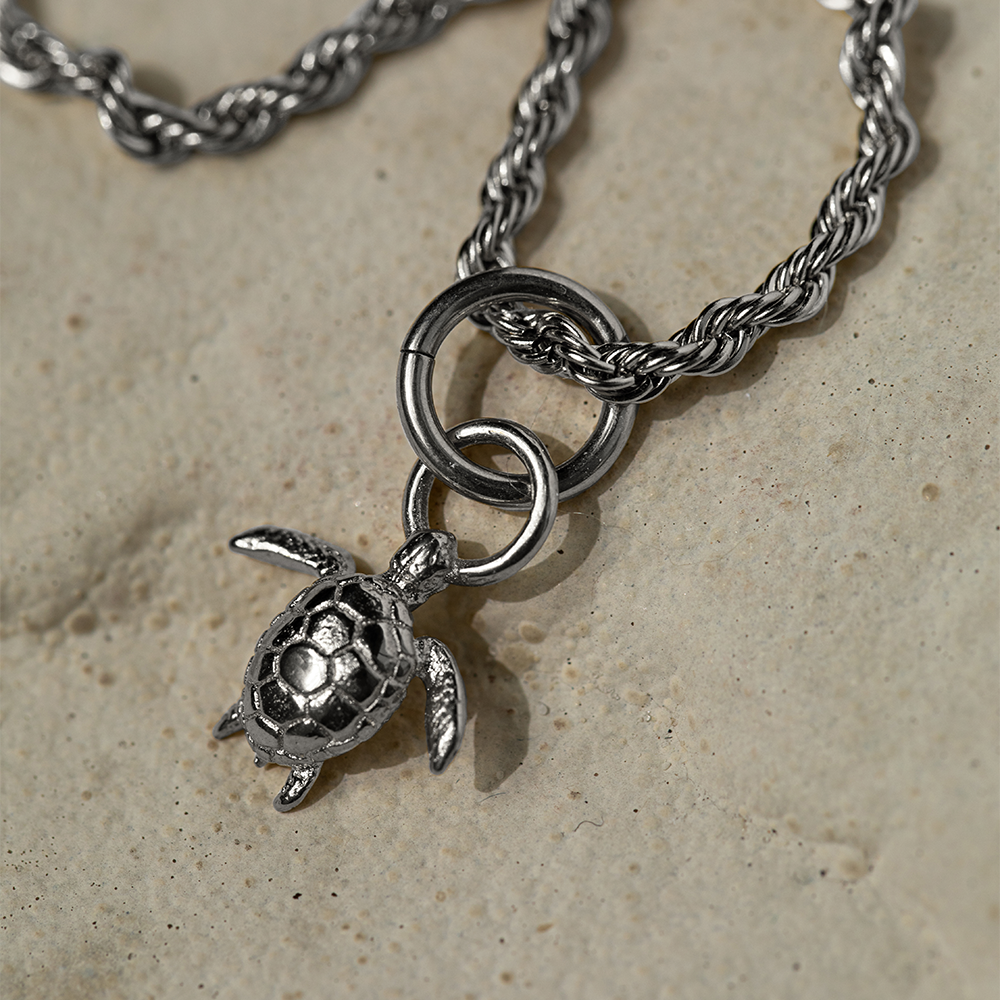 Set Turtle Charm und Halskette Silber