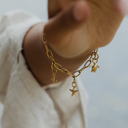 Anchor Charm Gold