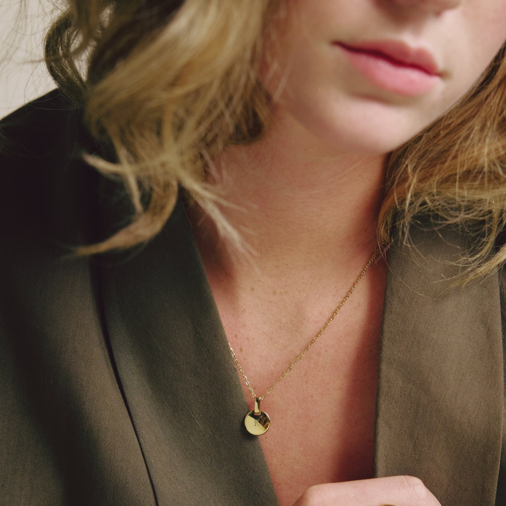 Set Engravable Round Pendant und Halskette Gold