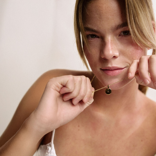 Set Engravable Round Pendant und Halskette Gold