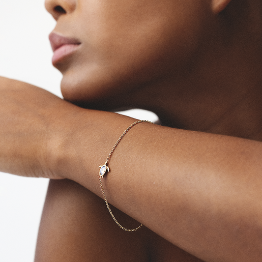 Turtle Mono Bracelet White Breeze Gold