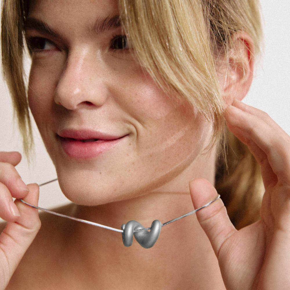 Waves Motion Necklace Silver