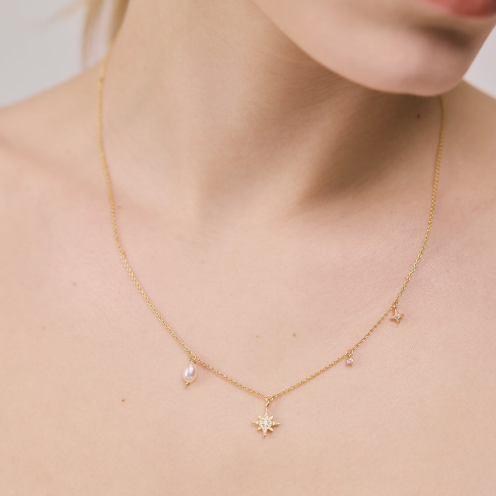 Windrose Celestial Necklace Gold