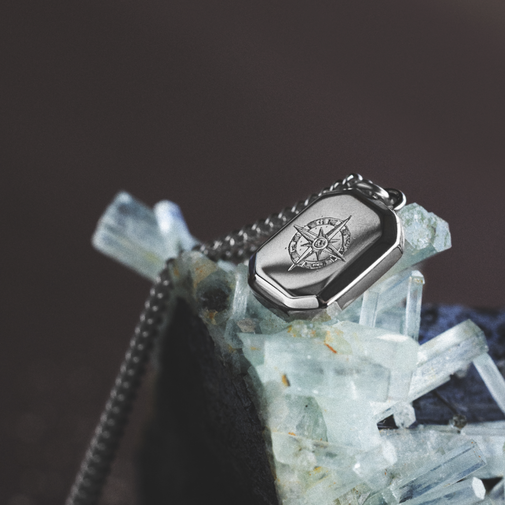 Men's Octagonal Halskette Windrose Silber