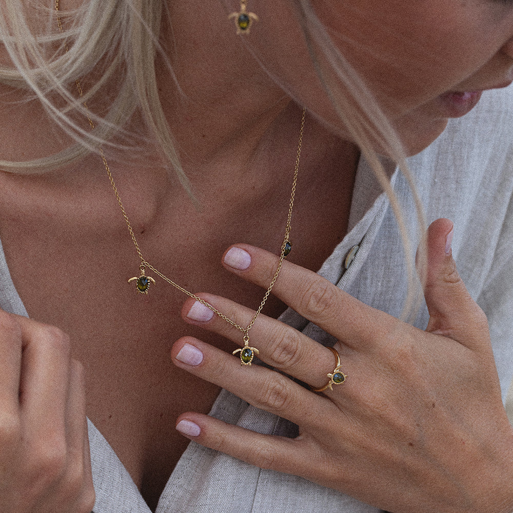 Turtle Halskette Gold