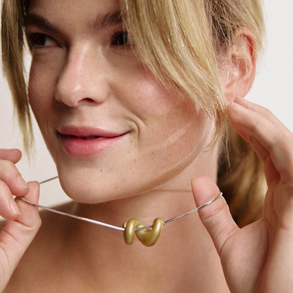 Waves Motion Necklace Gold Silver