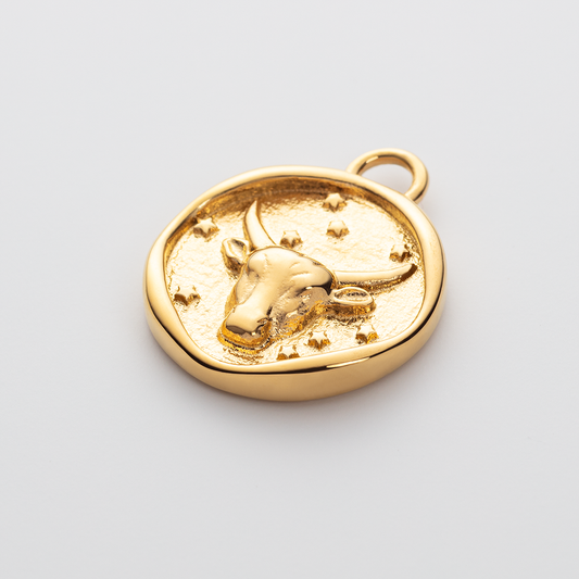 Set Taurus Charm and Necklace Gold