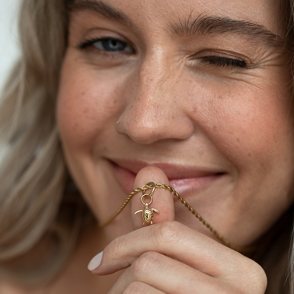 Turtle Charm Gold
