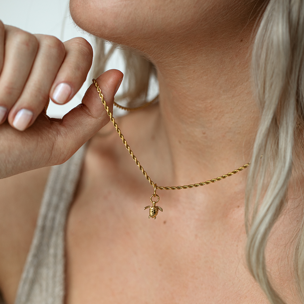 Turtle Charm Gold