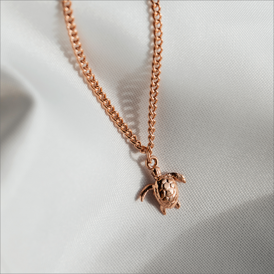 Turtle necklace 2025 rose gold