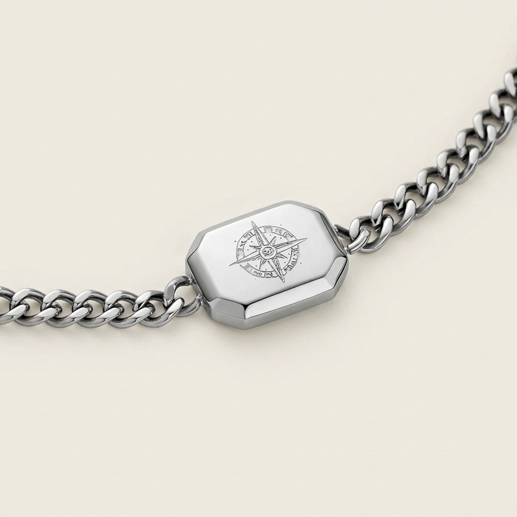 Windrose II Necklace Silver
