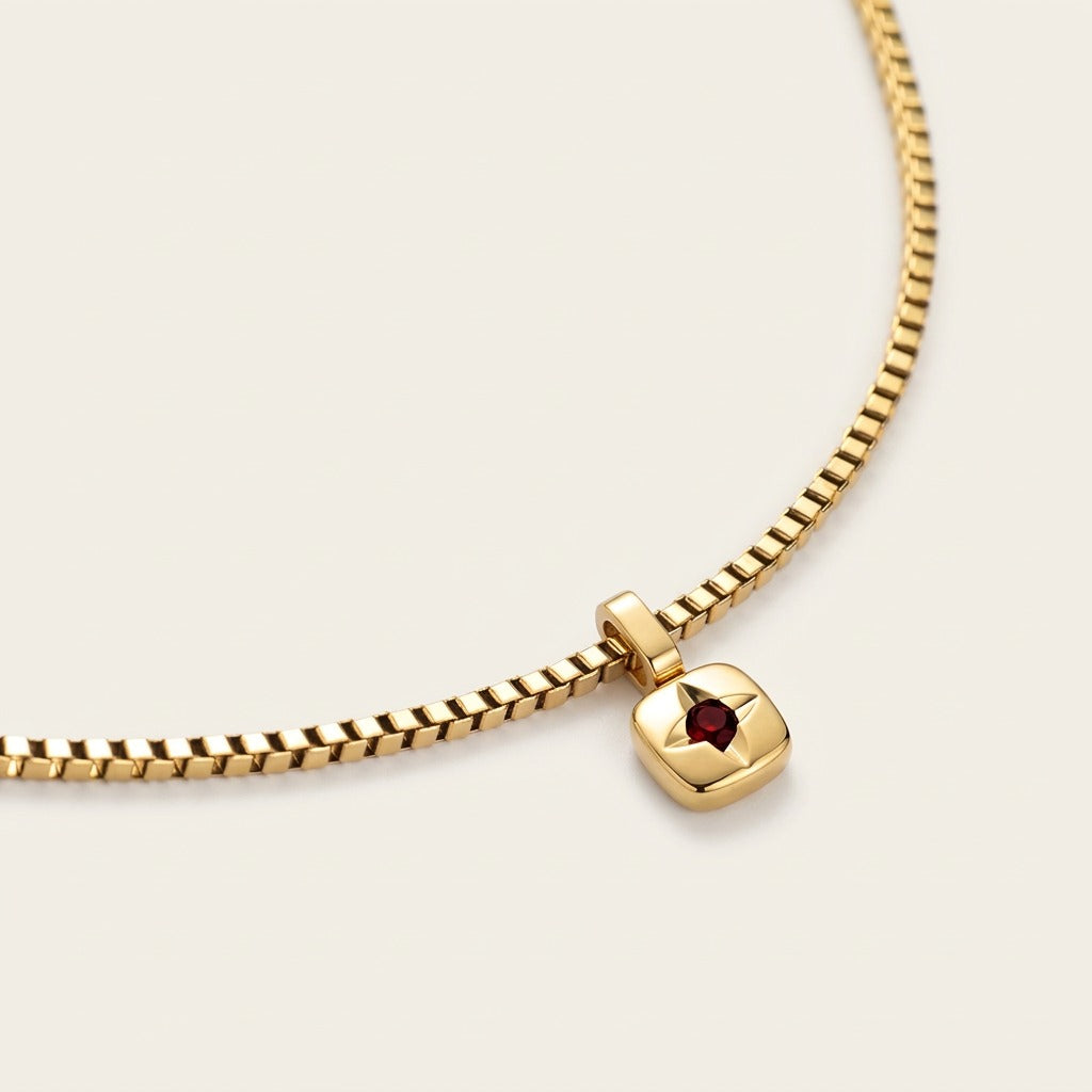 Birthstone January Collier Or
