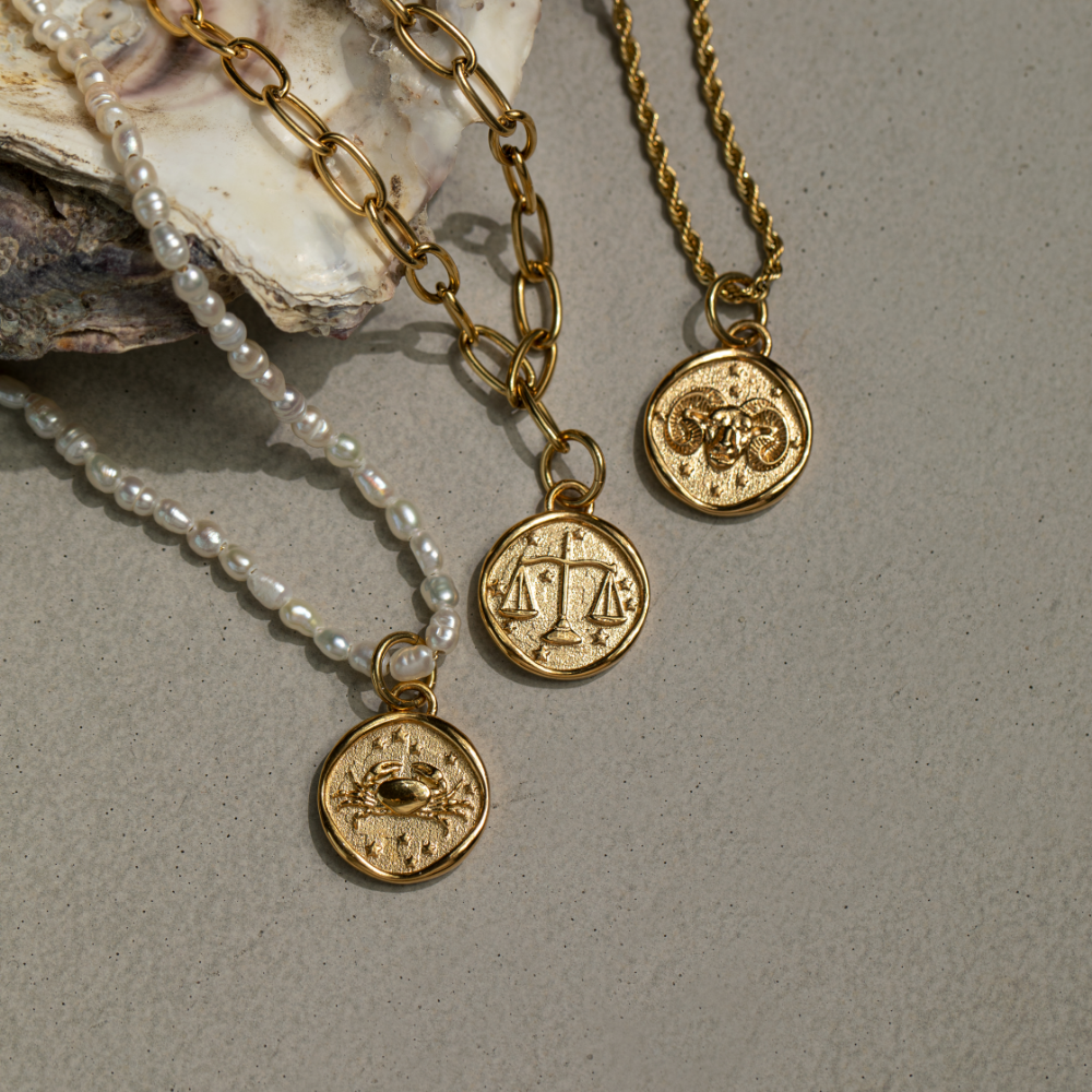 Set Aries Charm und Halskette Gold